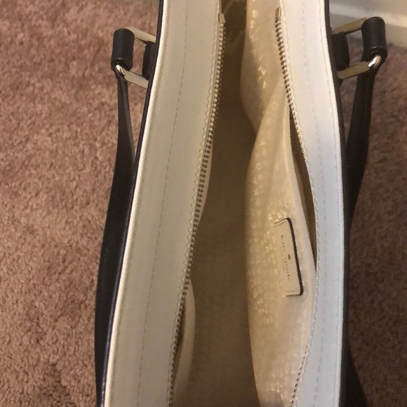 Kate Spade tote purse - Picture 3 of 8